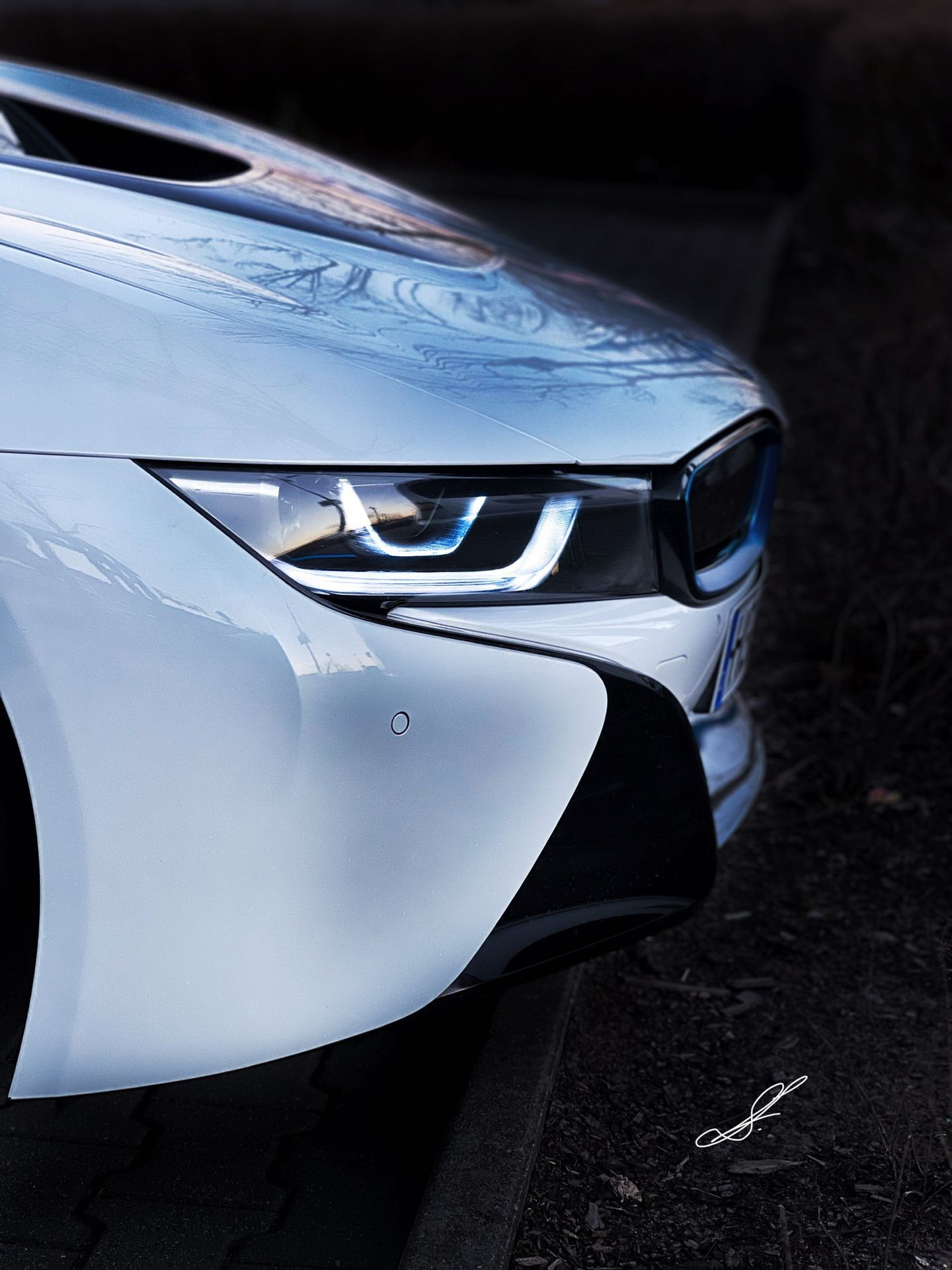 BMW I8
